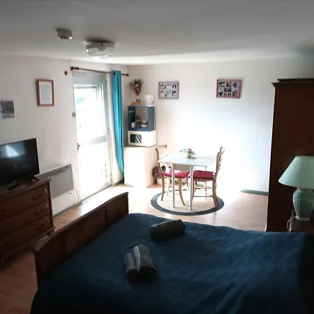 Farm stay La Baronnerie Saint-Marc-d'Ouilly
